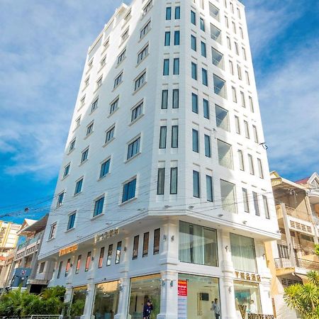 V Boutique Hotel Phnom Penh Exteriör bild